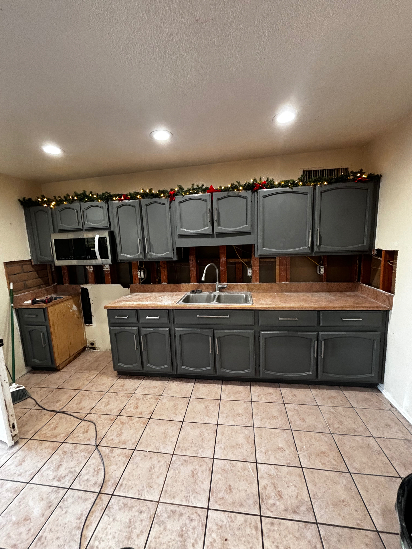 Kitchen Backsplash — before